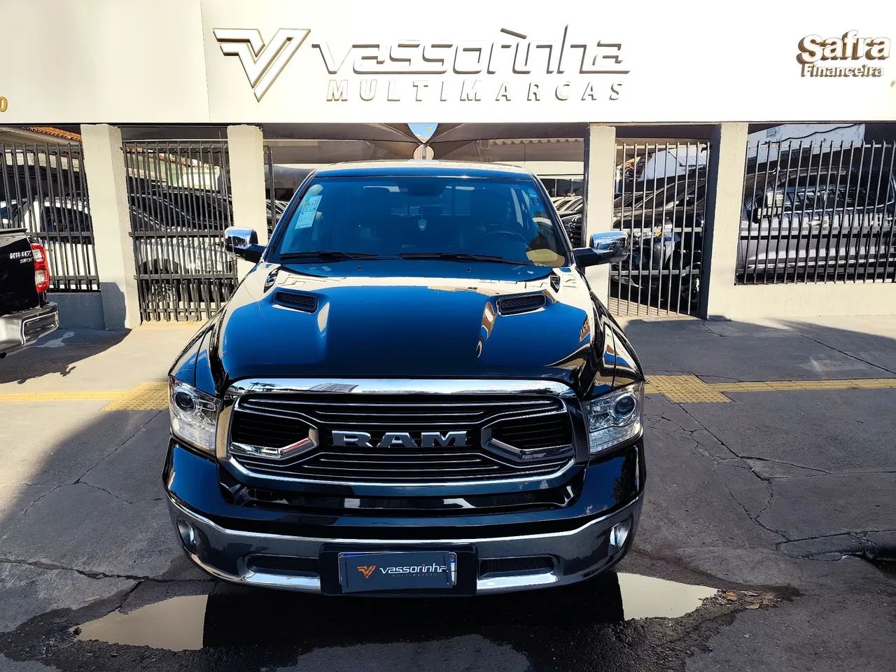 Ram Classic CLASSIC LARAMIE 5.7 CD V8 4X4 Aut. 2022