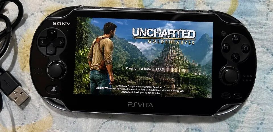 PS Vita OLED PCH-1101 Original + Caixa + Case + Carregador