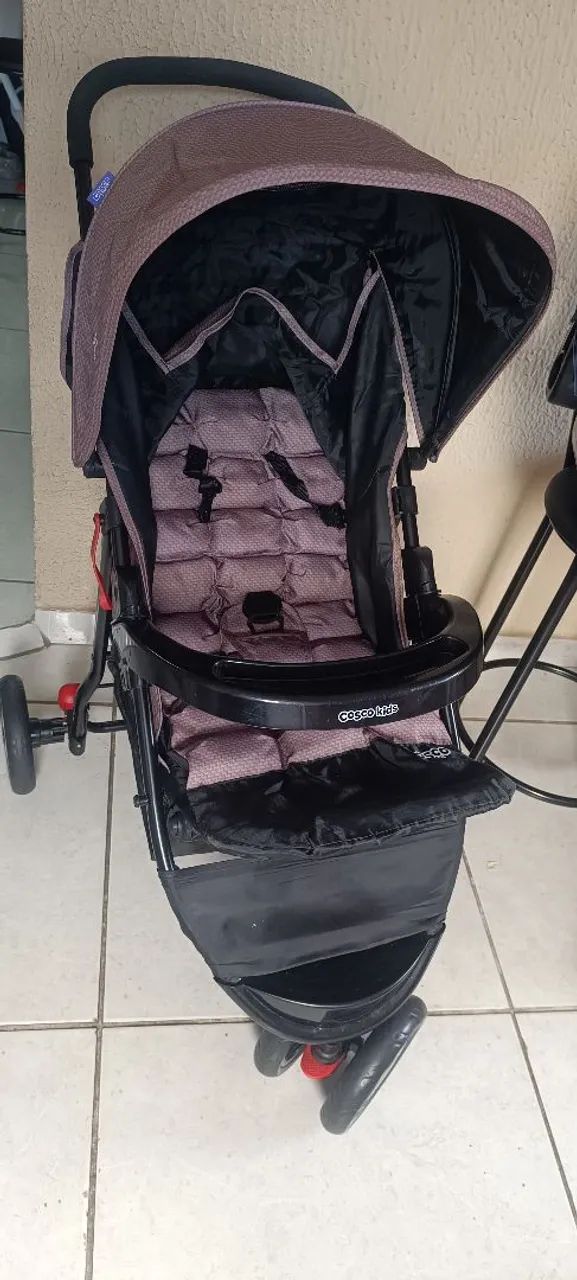 Carrinho de bebê passeio e para carro universal. - Foto 2