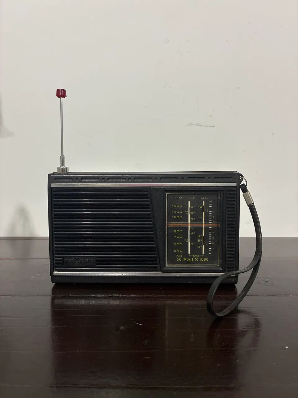 Rádio antigo 