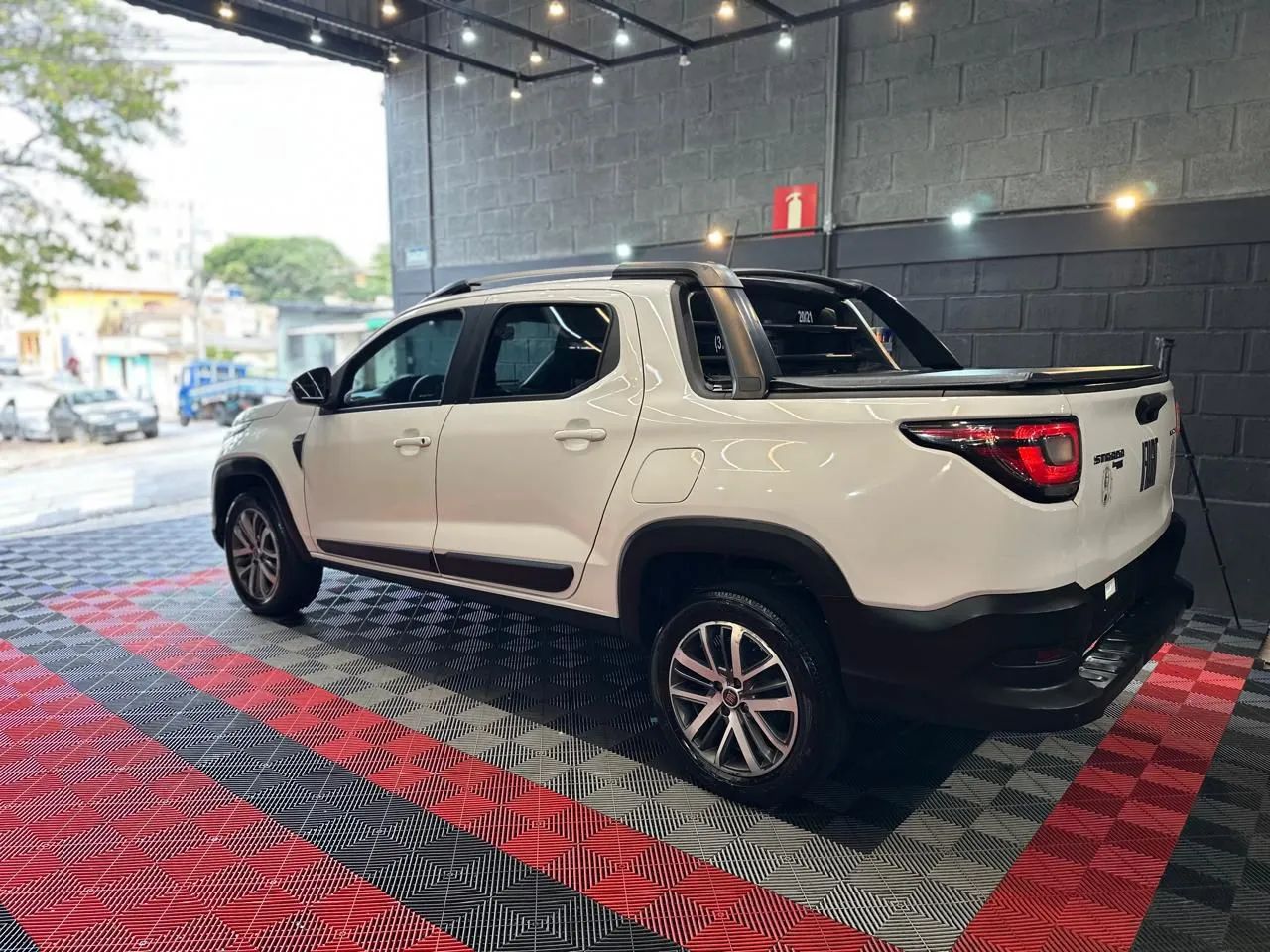 Fiat Strada Volcano 1.3 Flex 8V CD 2021 - Foto 2