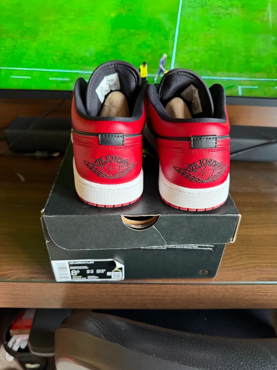 Tênis Air Jordan 1 Low Reverse Bred - Foto 2
