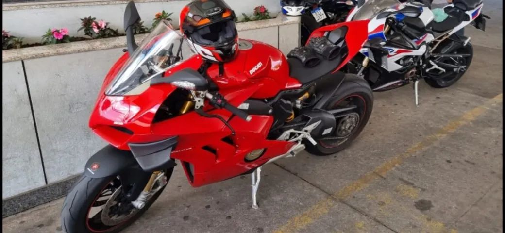 Moto novíssima  - Foto 2