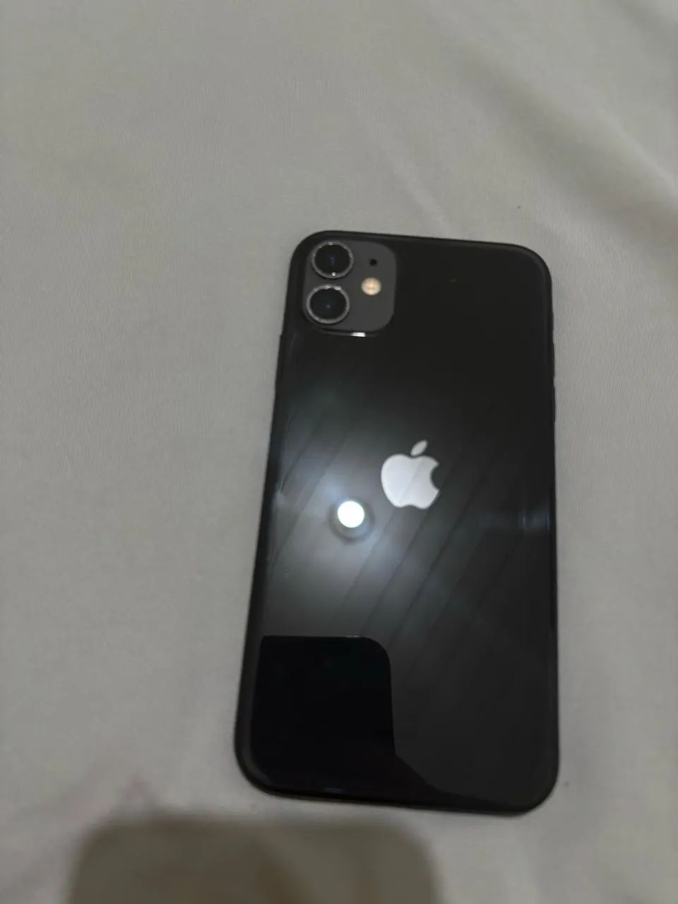 Vendo iphone 11 preto (Peças dele)