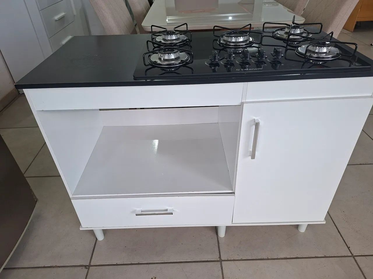 Balcão com coktop 