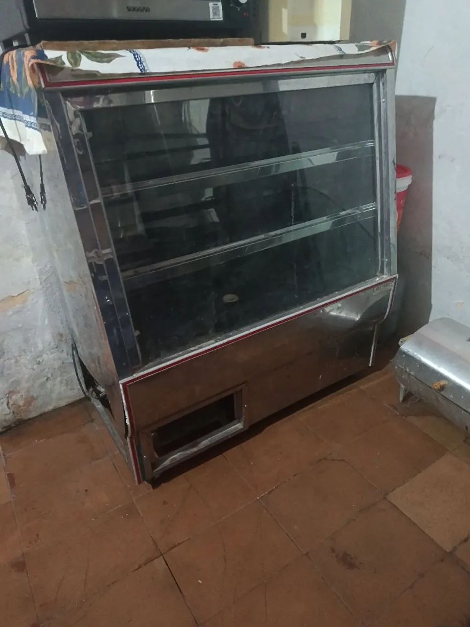 Vendo balcão gelado 