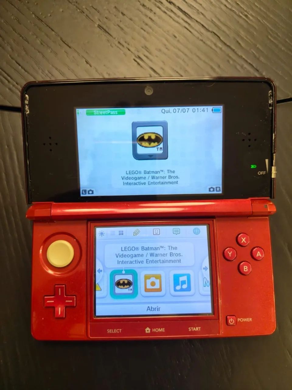 Nintendo 3DS Red
