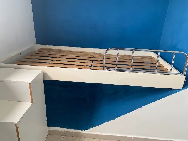 Cama planejada de solteiro, em MDF, com escada e 03 ninhos. - Foto 5