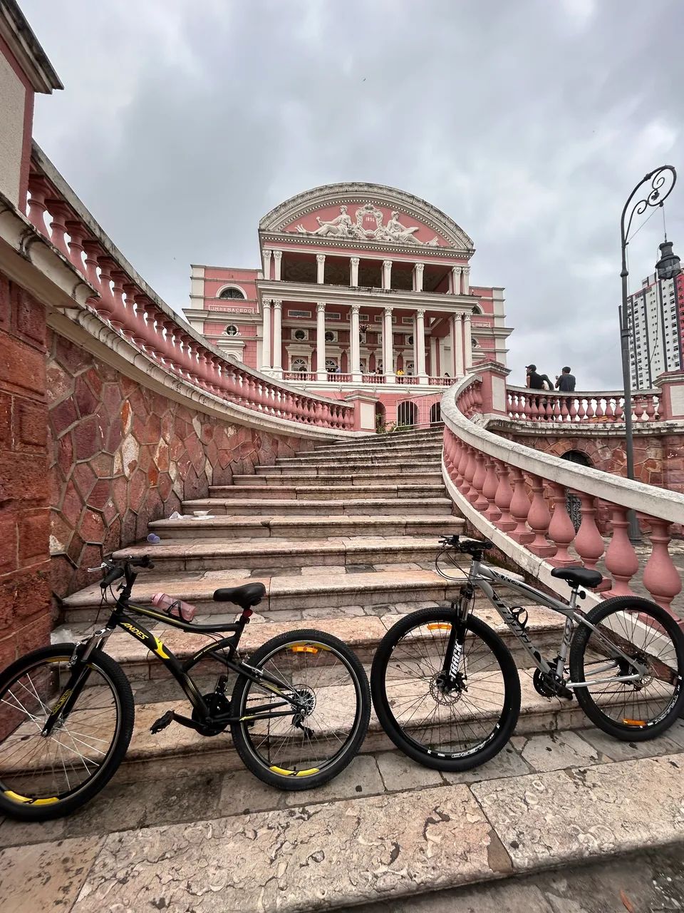 BICICLETA ARO 29 E ARO 26