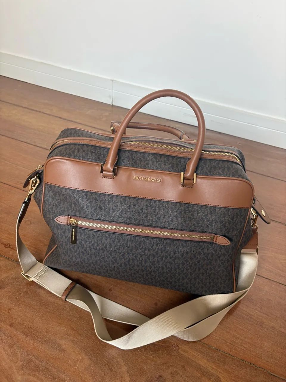 Conjunto Mala e Bolsa Michel Kors - Foto 5
