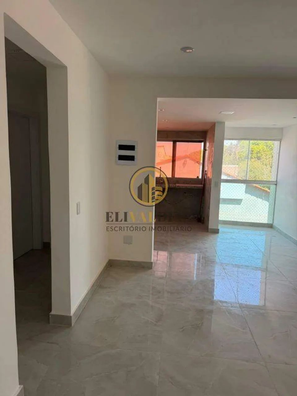 APARTAMENTO SOBRADINHO COM ELEVADOR - Foto 2