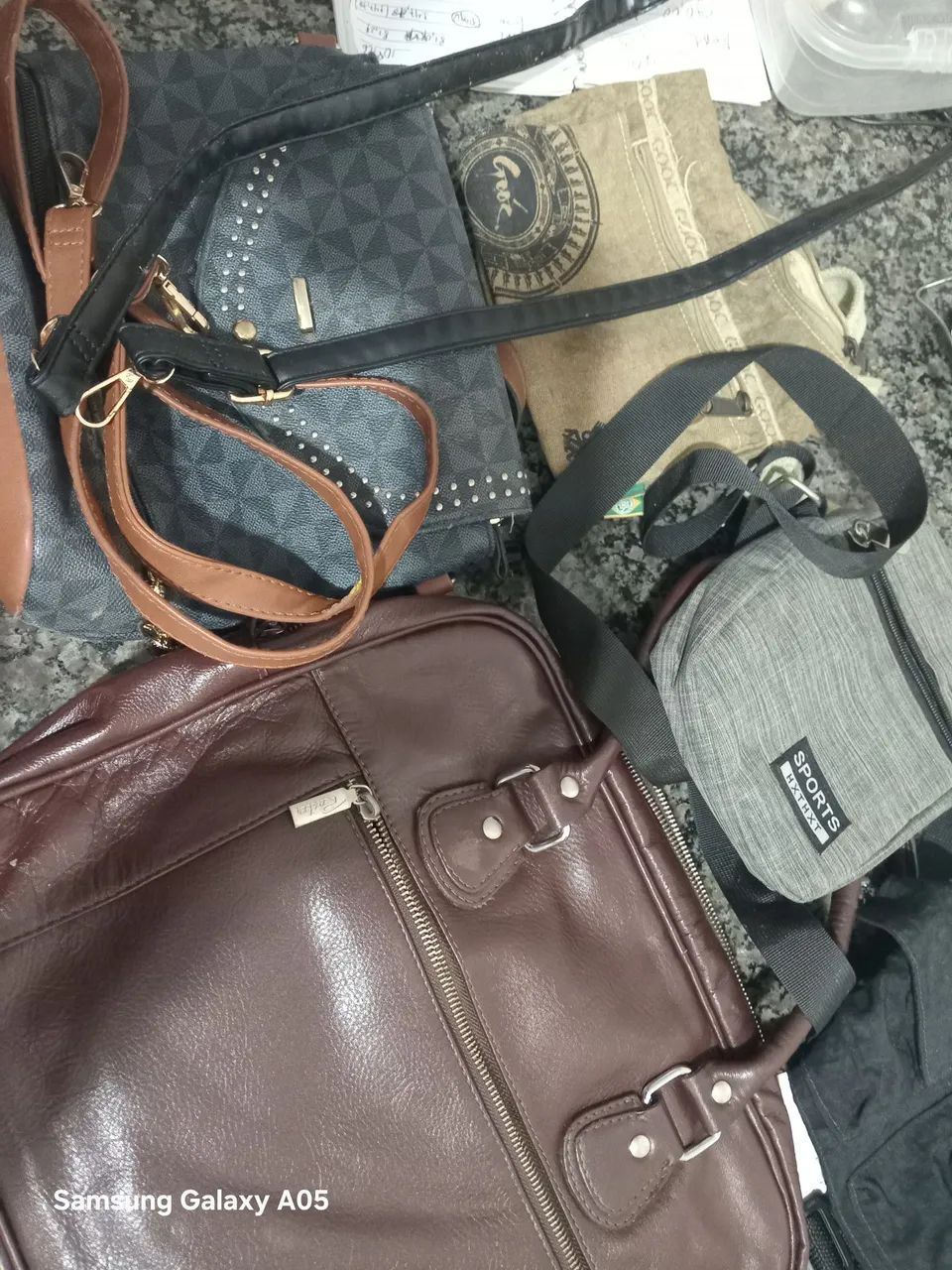Bolsas, pochetes e carteiras femininas
