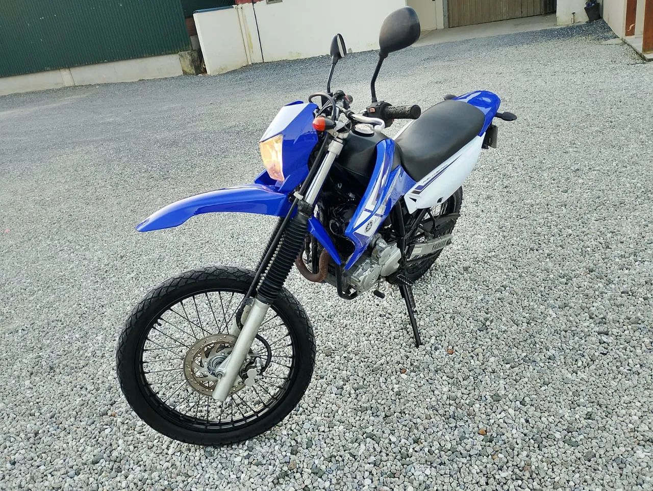 Lander 250c 2015 - Foto 2