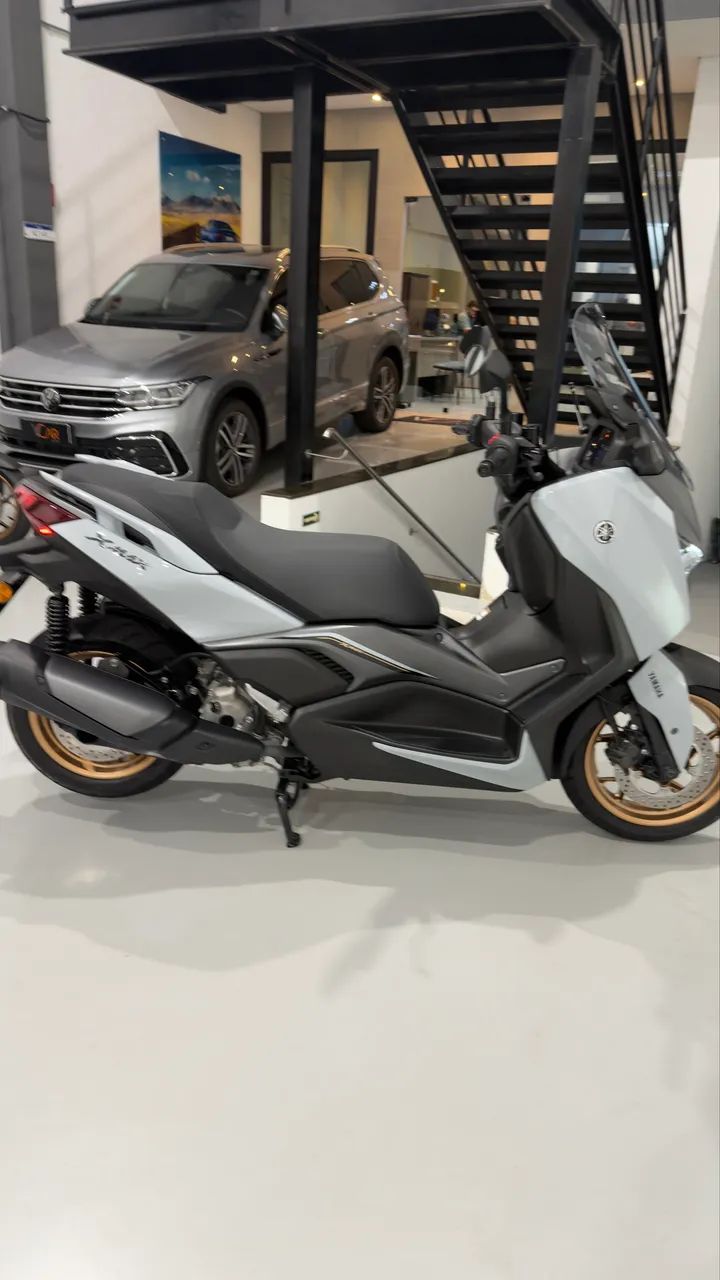 XMAX CONNECTD 2026 - Foto 4