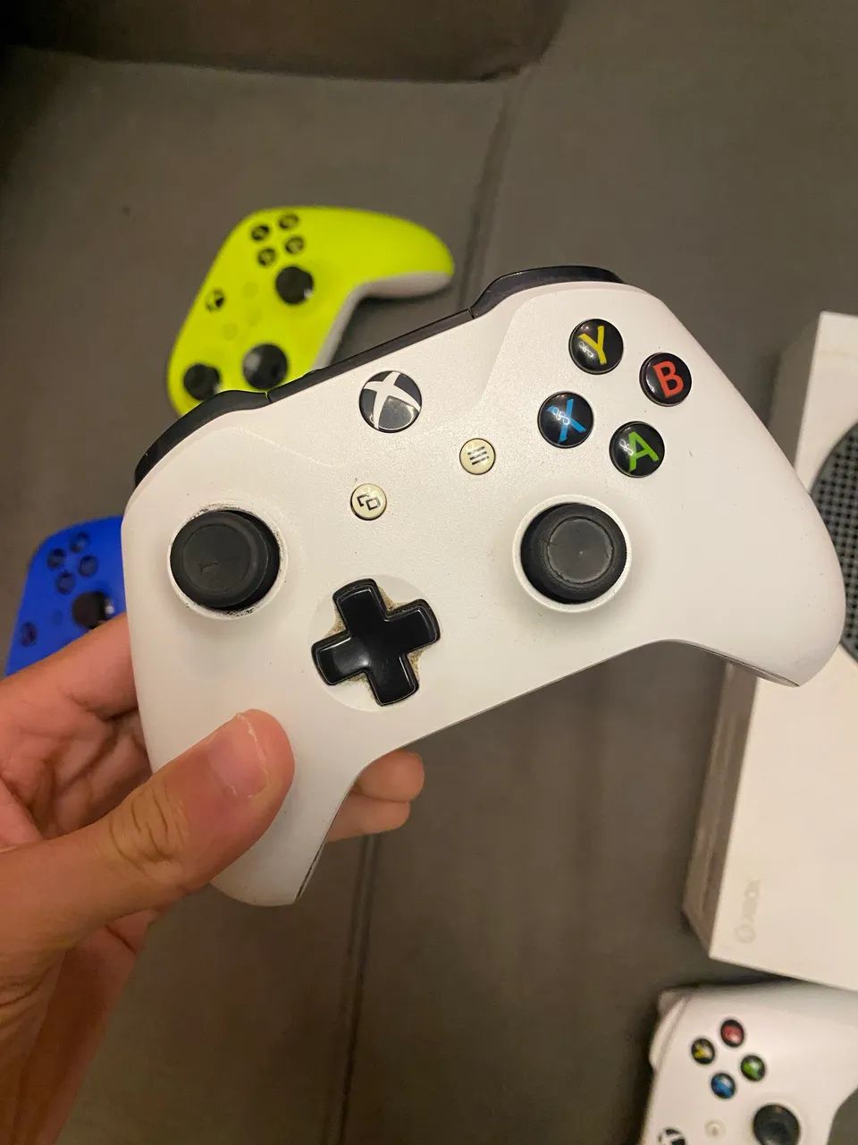 3 CONTROLES XBOX - Foto 2