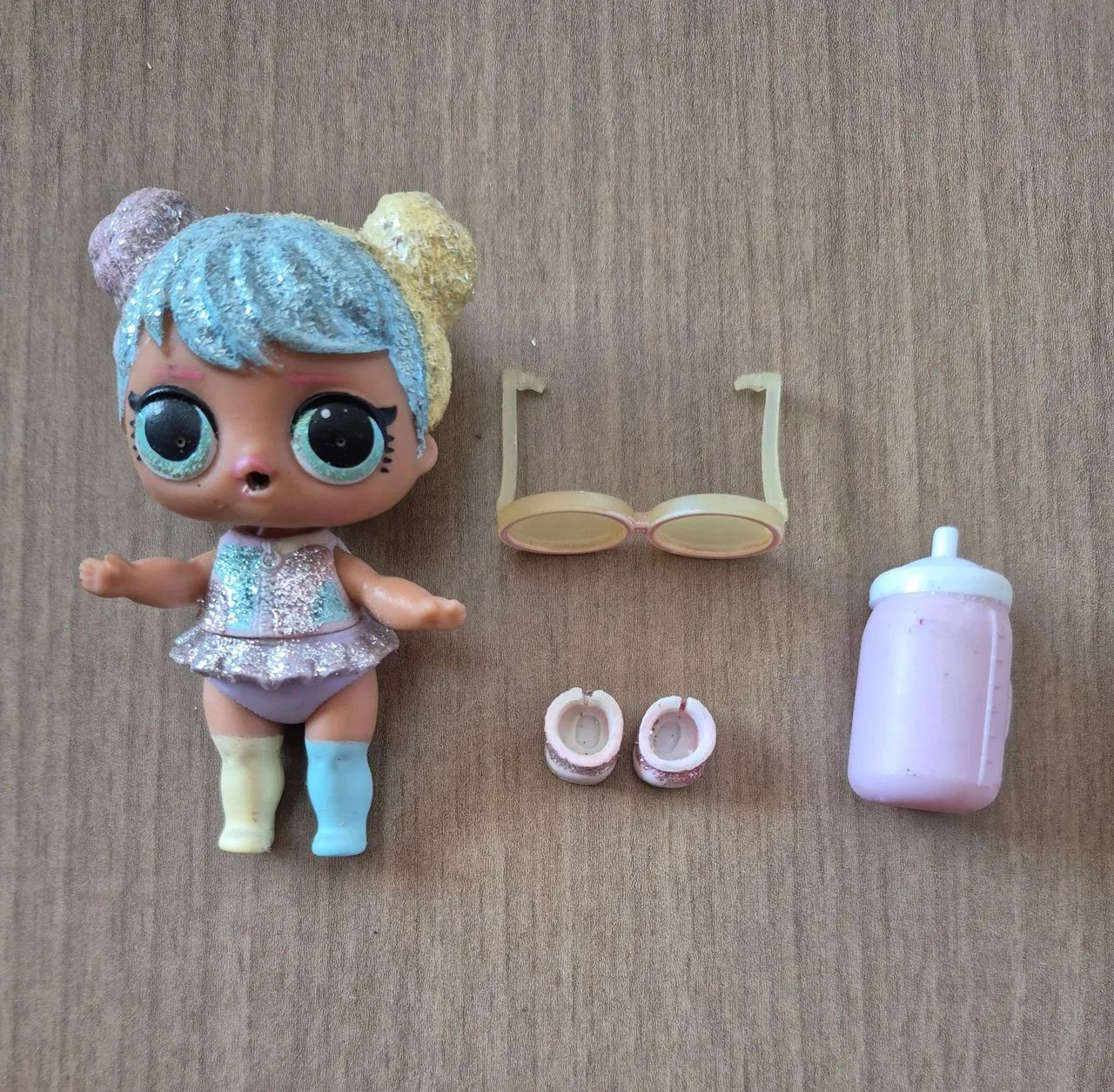 LOL Surprise Bling Series - com acessórios e case originais