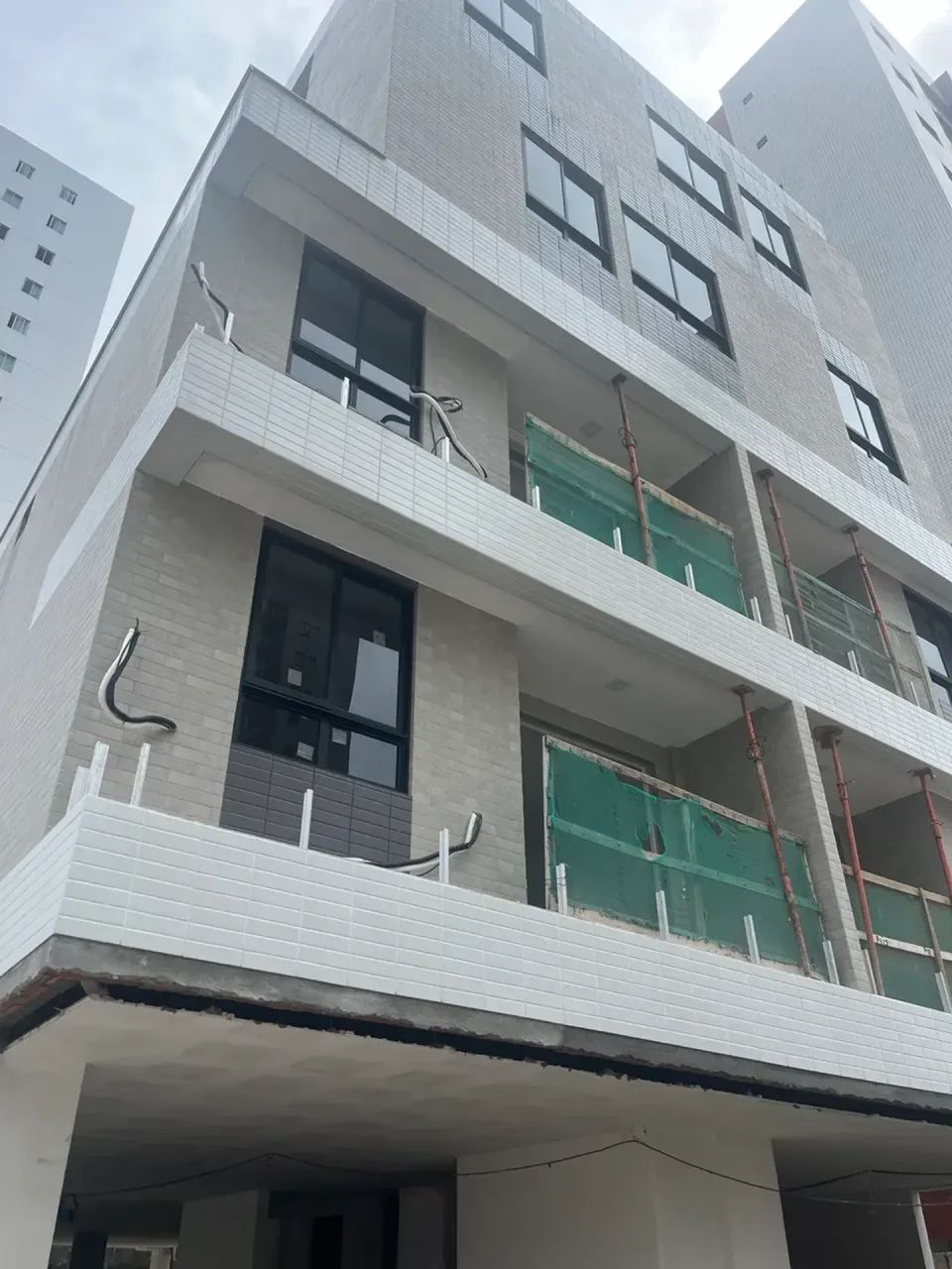 Flat Jardim Oceania próximo ao Parahyba Mall