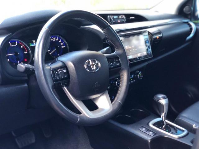 Toyota Hilux SRX 4P - Foto 5