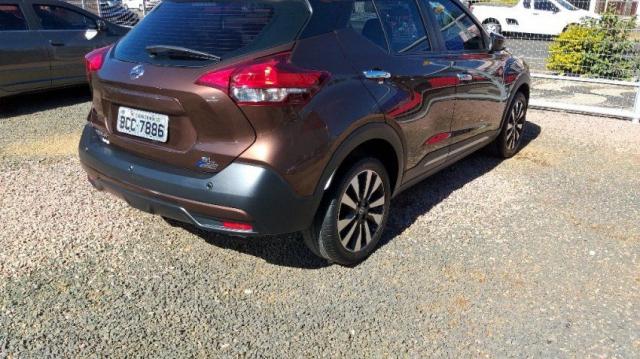 NISSAN KICKS NAC. SL 1.6 16V CVT FLEX Marrom 2017/2018 - Foto 4