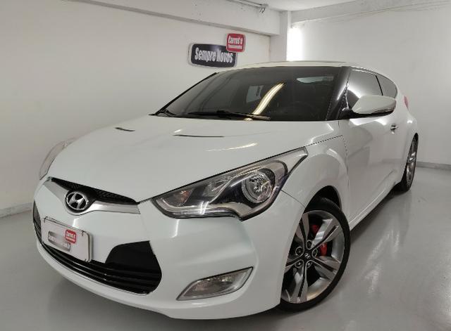Hyundai Veloster 2013 com teto solar. Financiamos sem comprovar renda - Foto 2