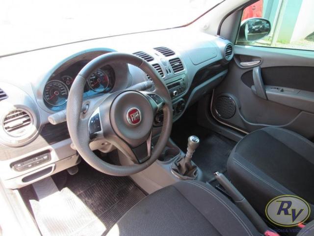 FIAT SIENA 2013/2014 1.6 MPI ESSENCE 16V FLEX 4P AUTOMATIZADO - Foto 2