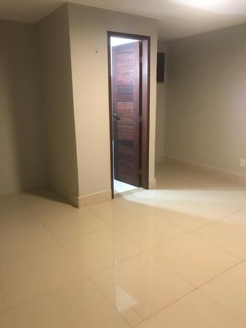 Casa no Bairro Sapiranga com 526 m² ,13 quartos,piscina e deck - Foto 14