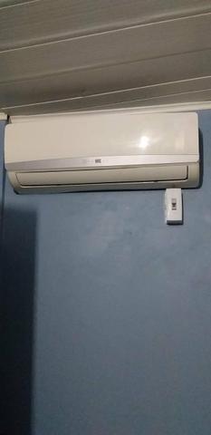 Vendo ou troco esse ar por outro de janela