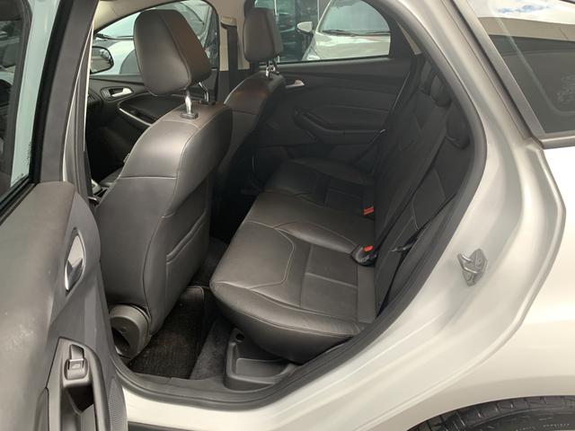 Ford Focus SE 2.0 2015/2016 - Foto 10