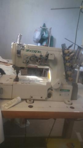 Máquina de costura