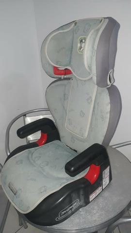 Cadeirinha Booster