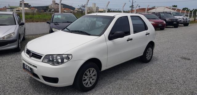 Palio Celebration 1.0 Fire Flex 2015 com Ar condicionado - Foto 2