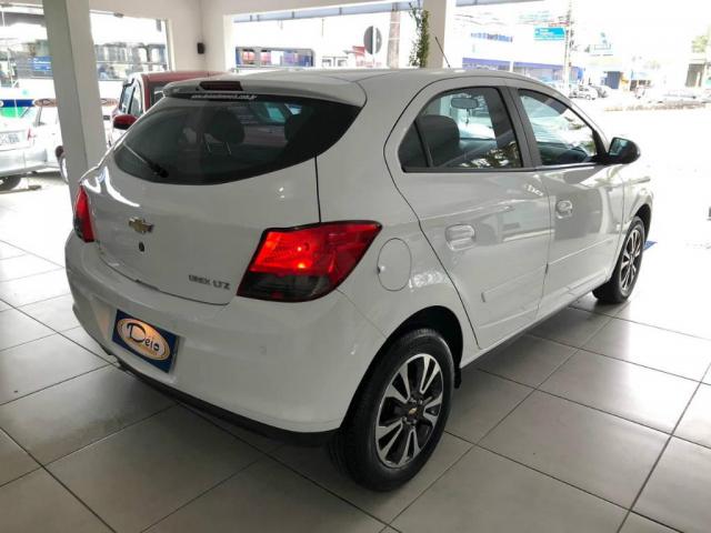 Chevrolet Onix HATCH LTZ 1.4 8V FlexPower 5p Mec. - Foto 11