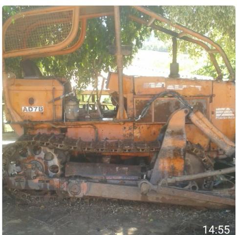 Vende- se trator esteira