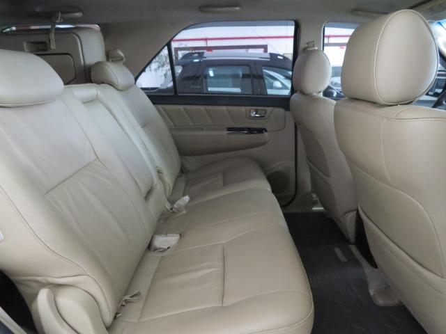 Hilux SW4 3.0 SRV 4x4 Diesel 7 Lugares Automático - Foto 19
