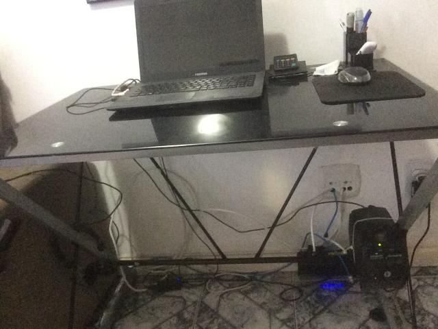 Mesa de vidro escritorio, home office estudos etc - Foto 2