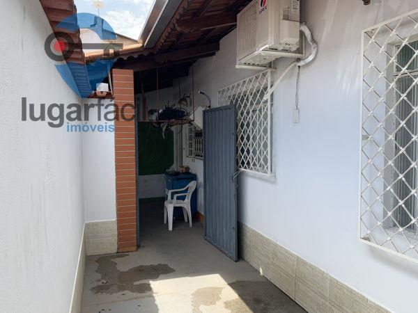 Casa sobrado com 4 quartos - Bairro Cidade Jardim em Goiânia - Foto 7