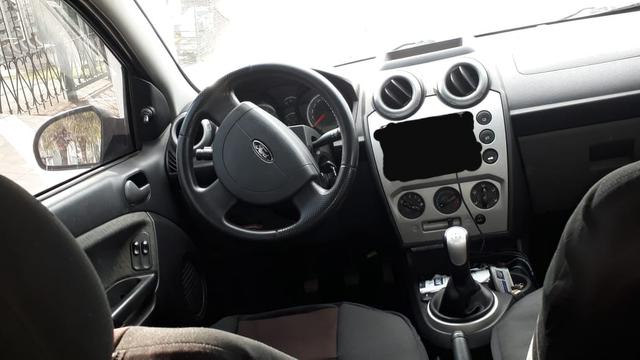 Vendo Fiesta Sedan 2011 1.6 Completo - Foto 6
