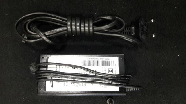 Fonte Externa 19v 2,53a Tv Led Samsung Un32j4000 Un32j4300