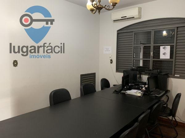 Casa sobrado com 4 quartos - Bairro Cidade Jardim em Goiânia - Foto 16