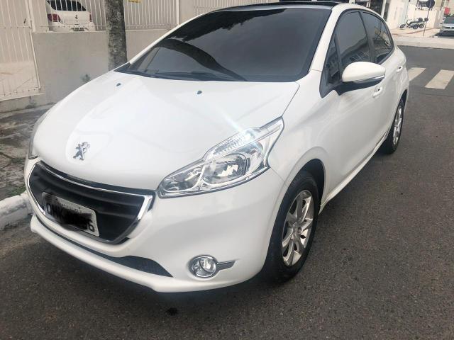 Peugeot 208 1.5 Allure Flex 2016 c/ teto Vidro
