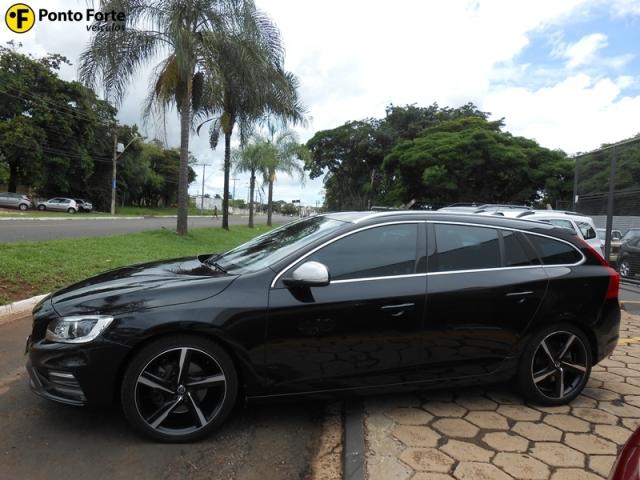 VOLVO V60 3.0 T6 R DESIGN 24V TURBO GASOLINA 4P AUTOMATIZADO. - Foto 2