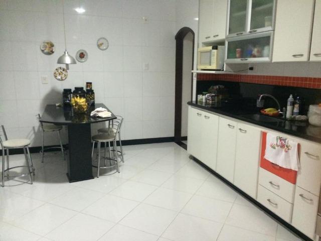 Linda, entrar e morar, 4 quartos, piscina e churrasqueira - Foto 17