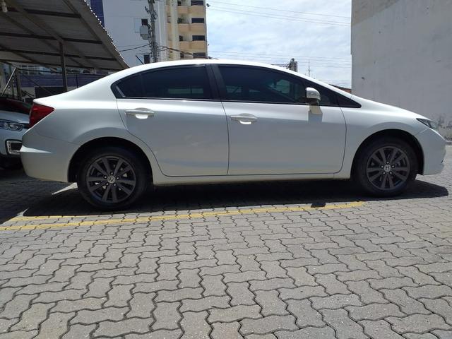 Carro Impecável, excelente estado de conservação !!! - Foto 4