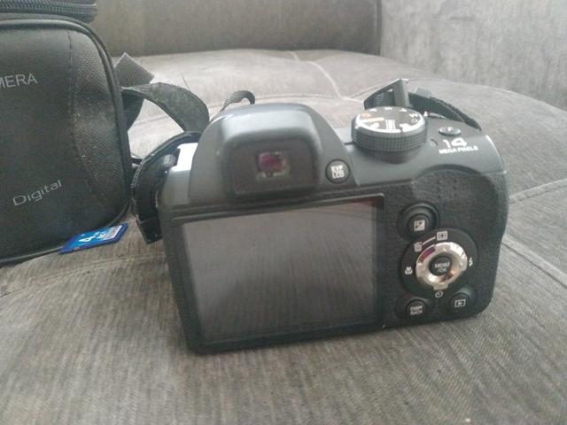 Câmera Fujifilm finepix S4500 + Bolsa + Cartão 4gb - Foto 3