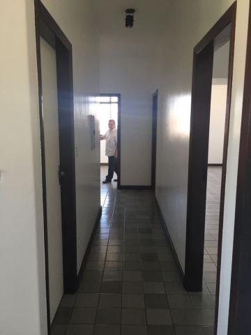 Prédio Comercial - Bairro Cirurgia - Foto 12