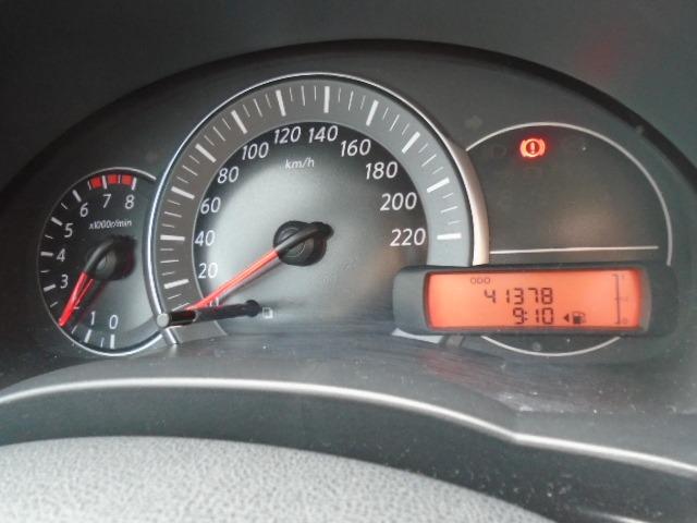 March 1.0 s completo 41.000 km financio - Foto 9