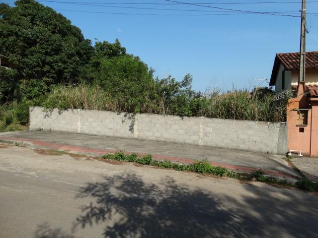 Terreno em Área Nobre, de 378,50m², com Vista para o mar, da Linda Enseada Azul. Próximo a - Foto 2