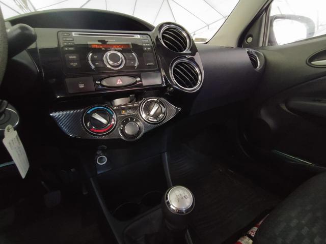 Toyota etios 2014/2014 1.5 xs 16V flex 4P manual - Foto 5