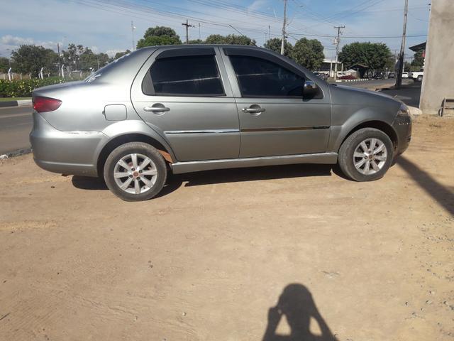Vende -se um Siena