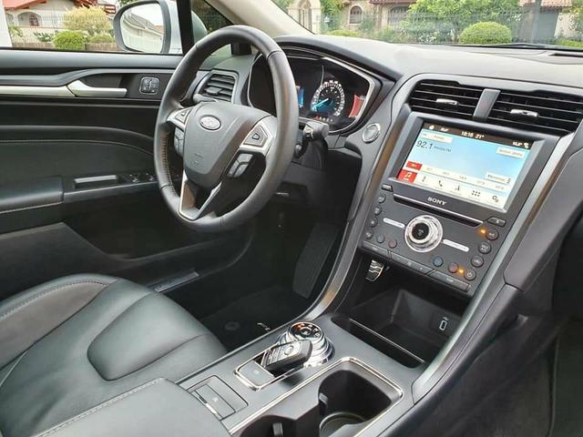 Ford Fusion 2.0 GTDI Ecoboost AWD 2018 - Foto 19
